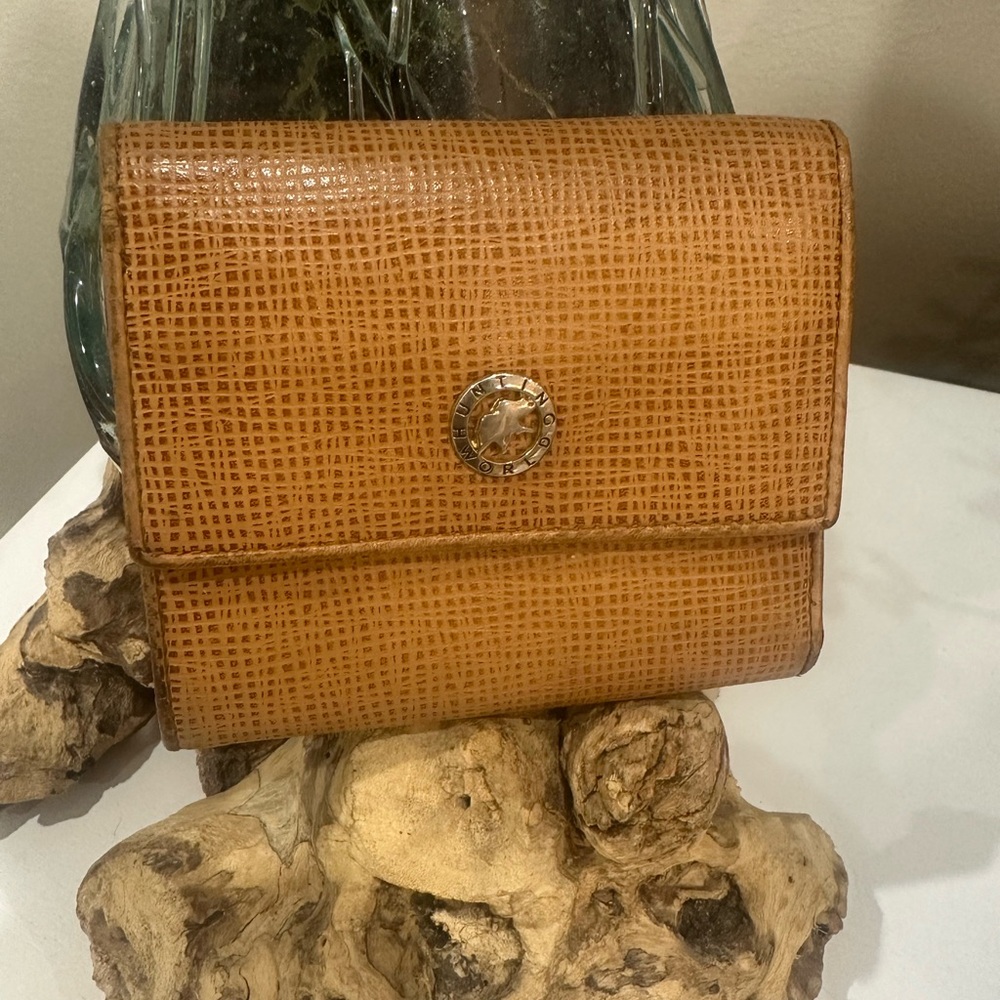 Hunting World Vintage Kiss Lock Wallet